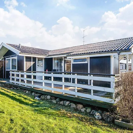 6 Person In Ronde-by Traum Casa vacanze Rønde